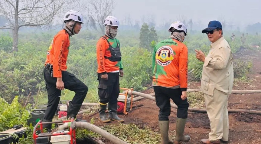 Prabowo Minta Karhutla Kalimantan Dipantau, Keselamatan Warga Jadi Perhatian Pemerintah